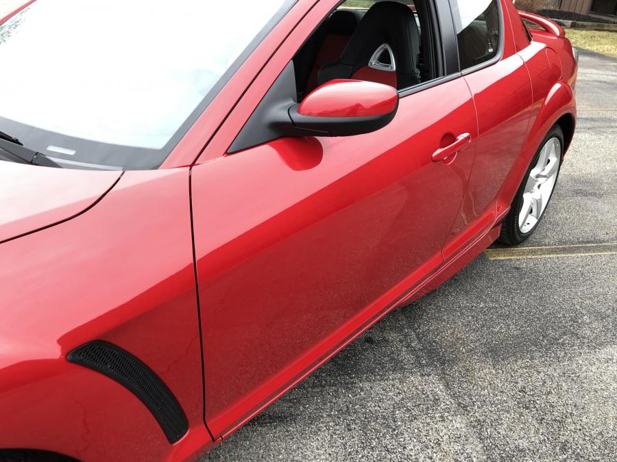 Детали экстерьера Mazda RX-8 2005 года  (фото 52 из 197)